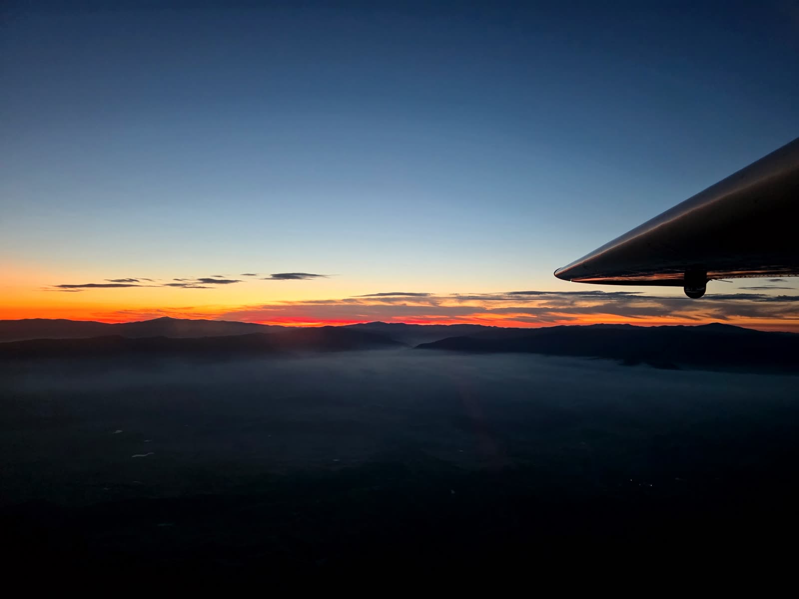 Sunset approach into the Sacramento area.